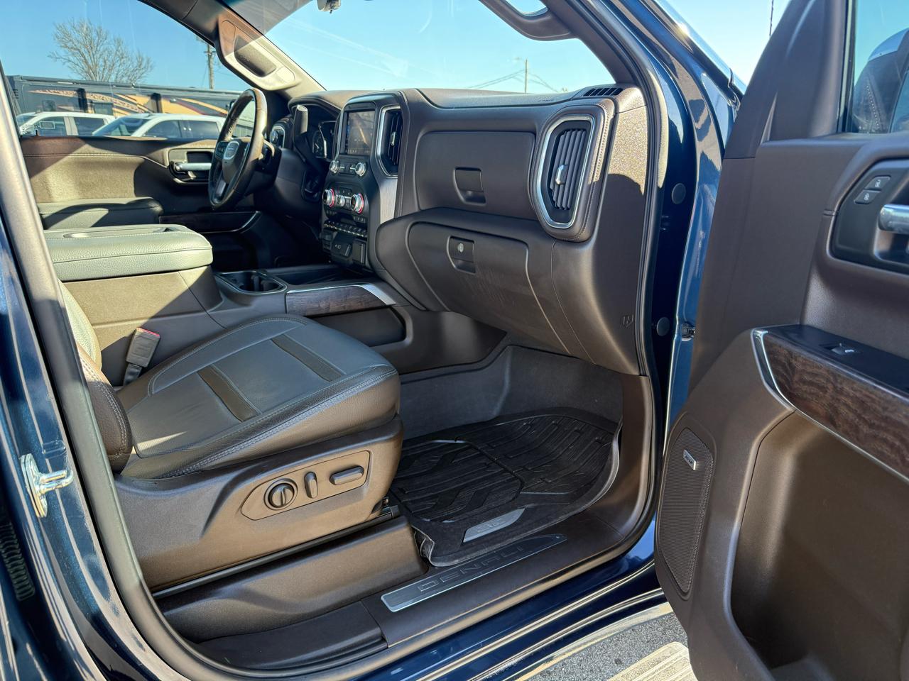 GMC Sierra 1500 Denali Crew Cab Long Box 4WD 2020