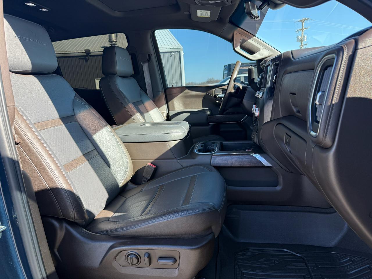 GMC Sierra 1500 Denali Crew Cab Long Box 4WD 2020