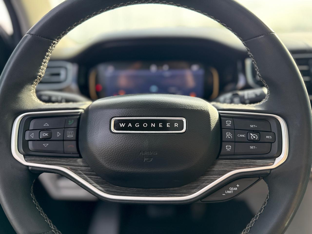 Jeep Wagoneer Series III 4WD 2022