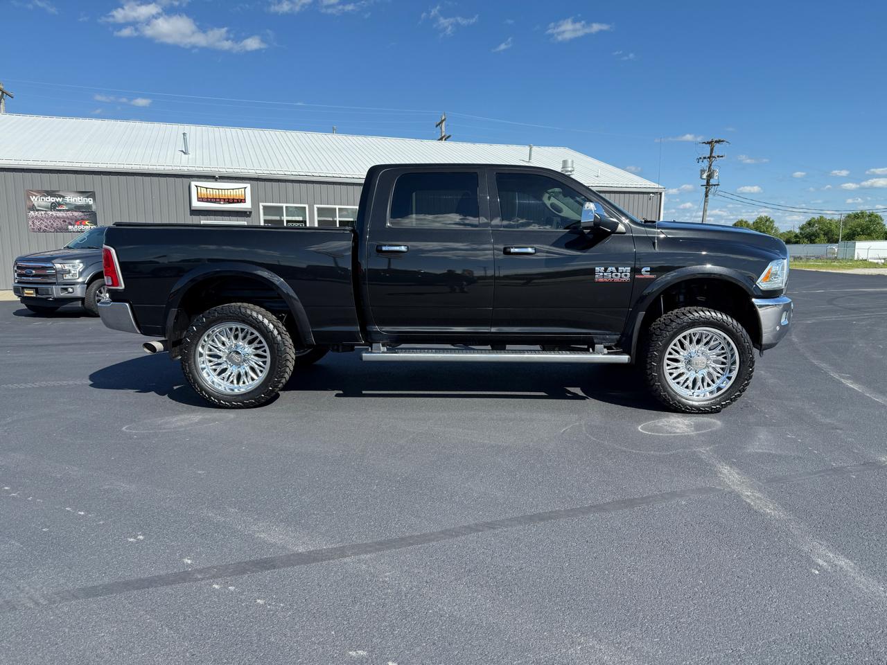 RAM 2500 Laramie Crew Cab SWB 4WD 2018