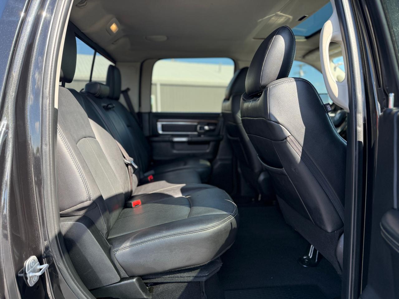 RAM 2500 Laramie Crew Cab SWB 4WD 2018