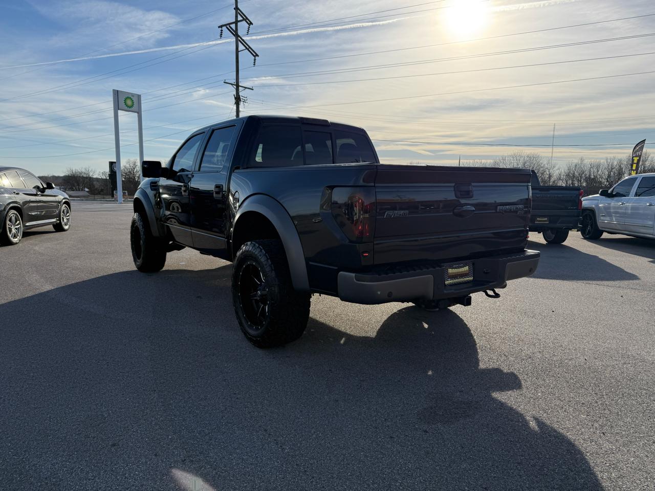 Ford F-150 4WD SuperCrew 145" SVT Raptor 2013