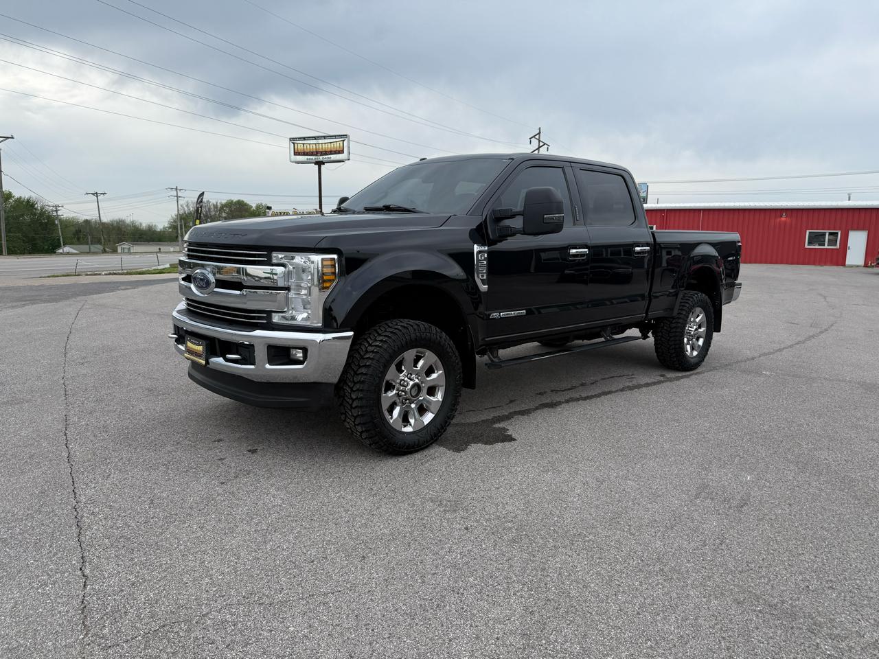 2017 Ford F-250 SD Lariat Crew Cab 4WD