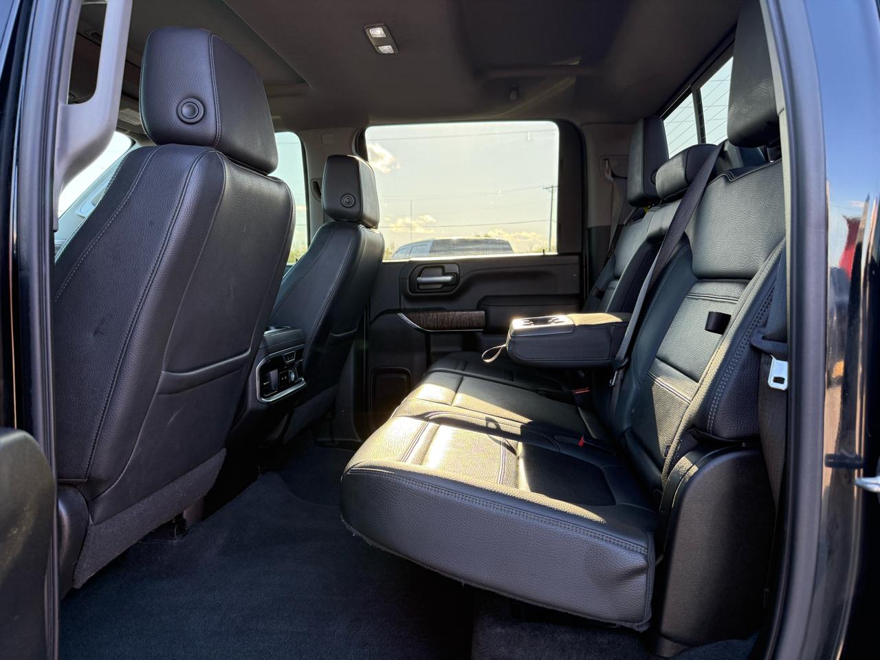 GMC Sierra 2500HD Denali Crew Cab 4WD 2020