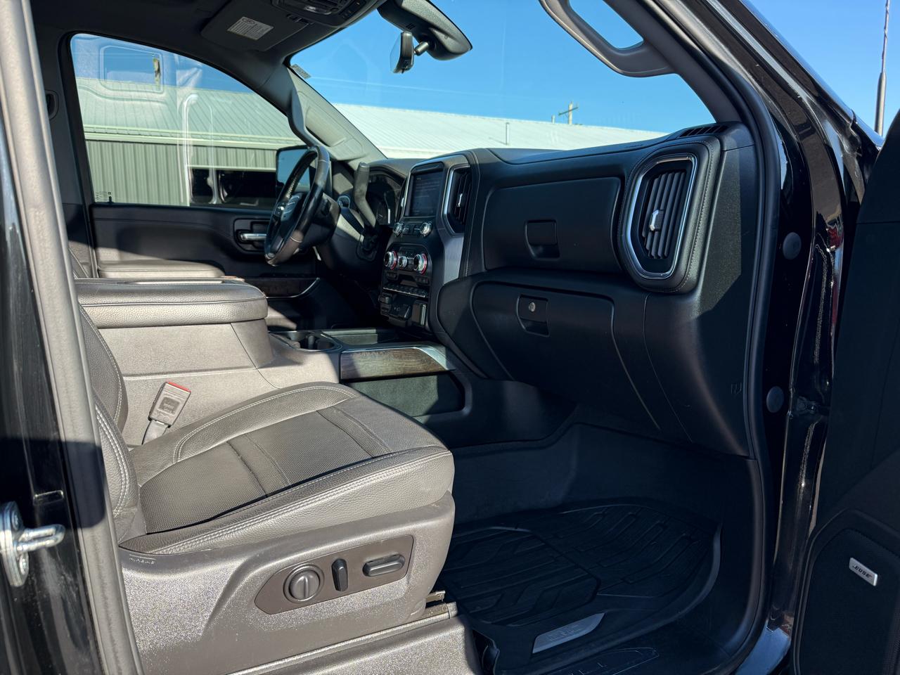 GMC Sierra 2500HD Denali Crew Cab 4WD 2020