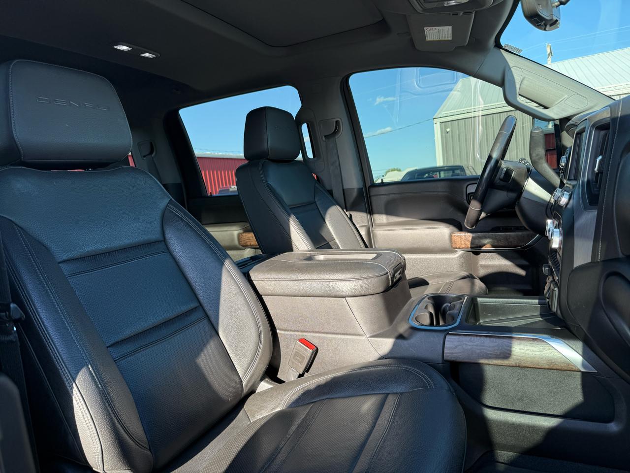 GMC Sierra 2500HD Denali Crew Cab 4WD 2020
