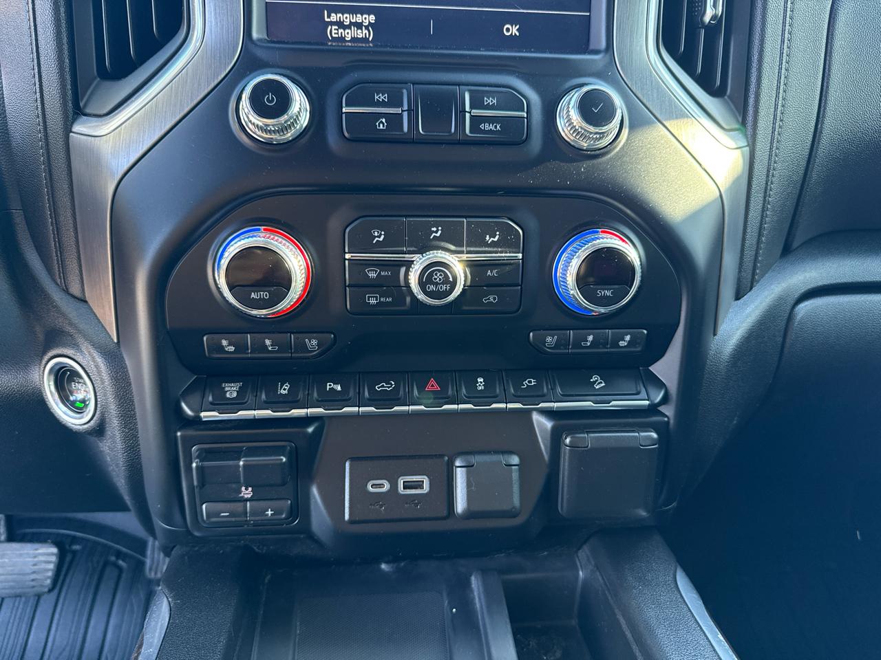 GMC Sierra 2500HD Denali Crew Cab 4WD 2020