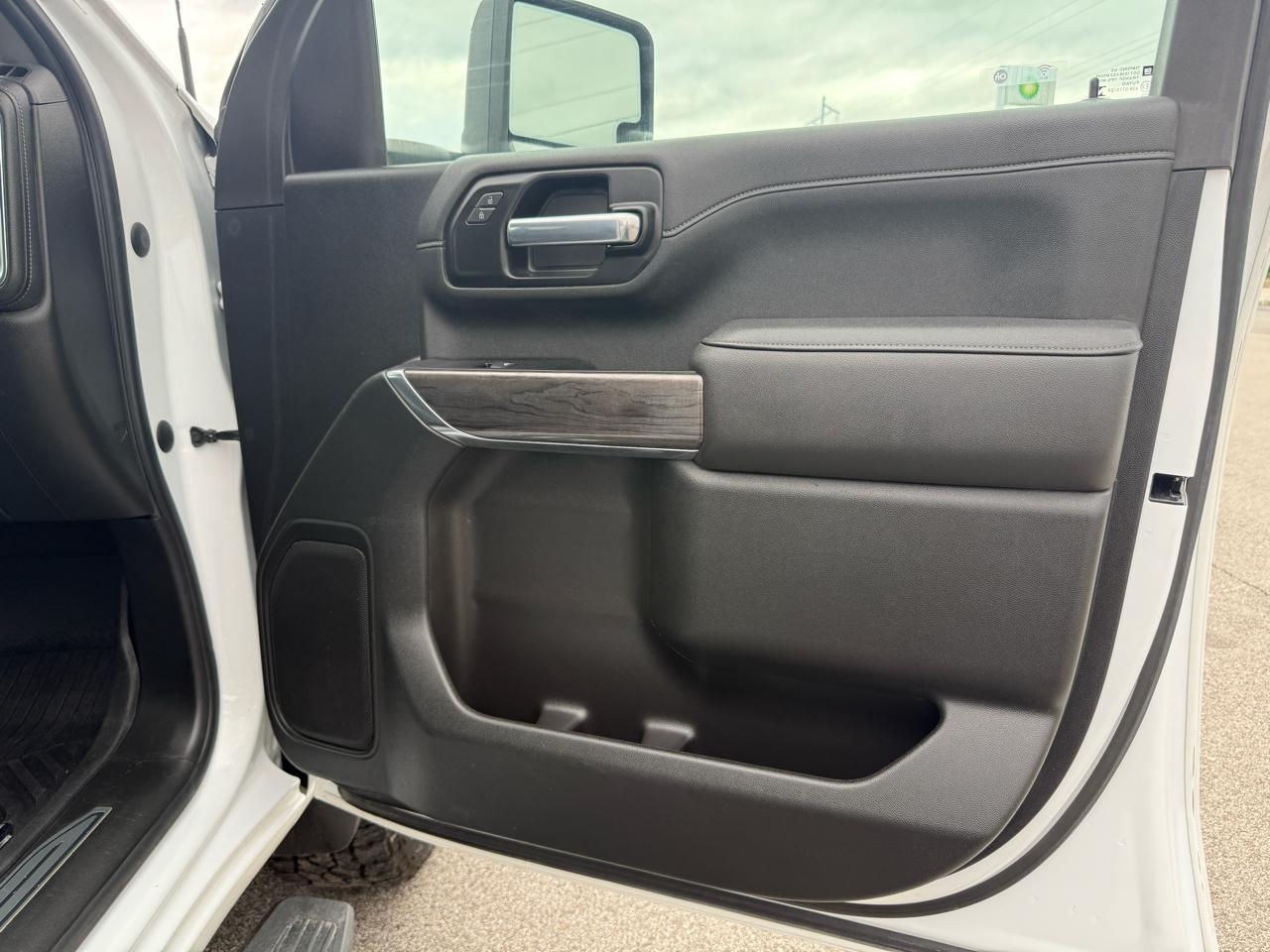 Chevrolet Silverado 3500HD LTZ Crew Cab 4WD 2021