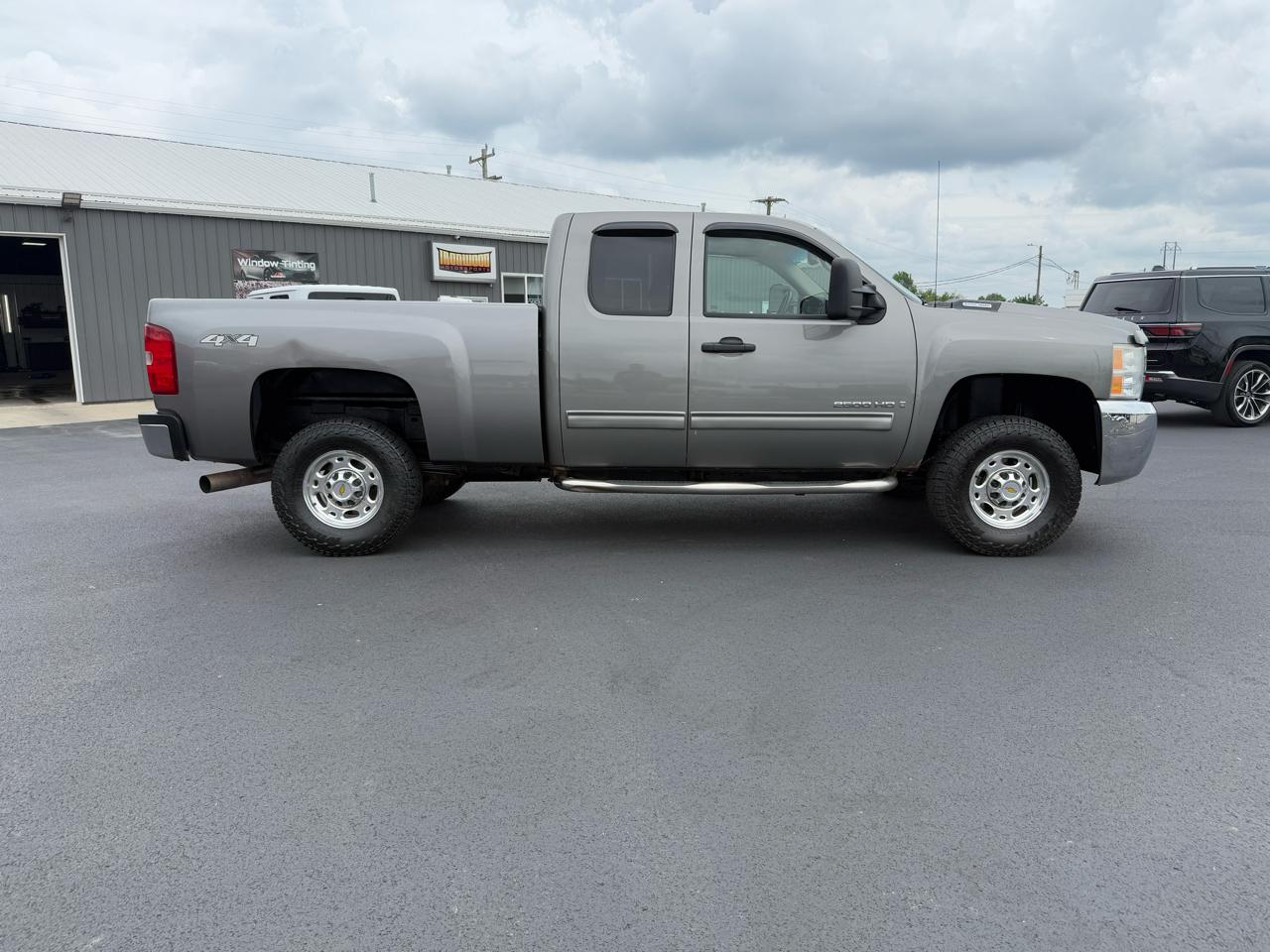 Chevrolet Silverado 2500HD 4WD Ext Cab 157.5" LT 2009