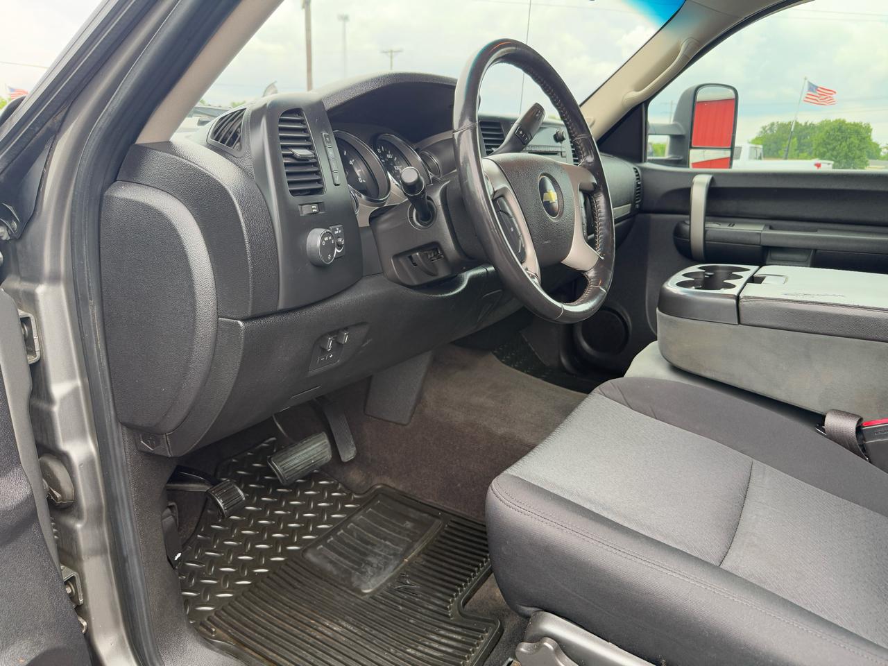 Chevrolet Silverado 2500HD 4WD Ext Cab 157.5" LT 2009
