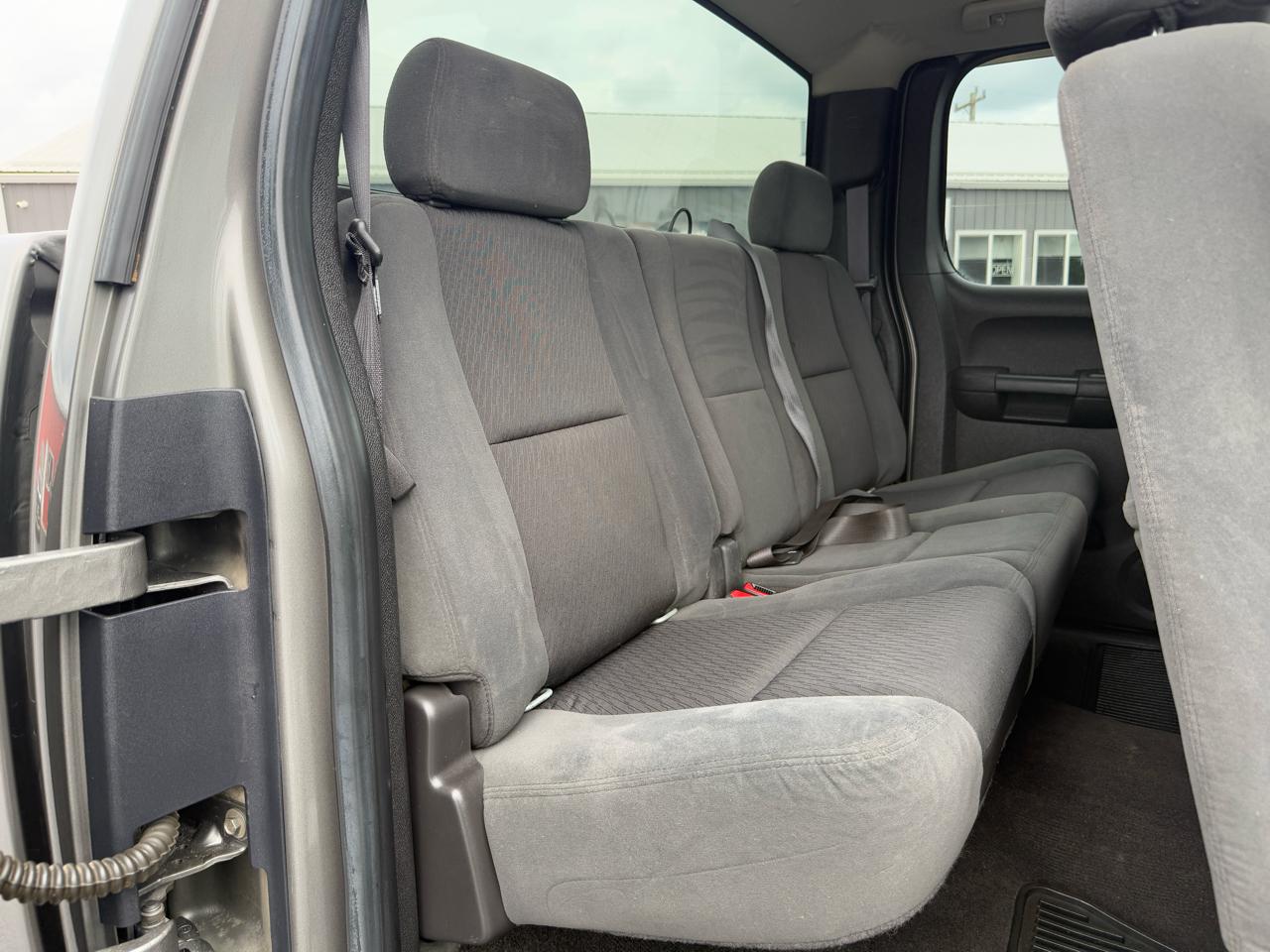 Chevrolet Silverado 2500HD 4WD Ext Cab 157.5" LT 2009