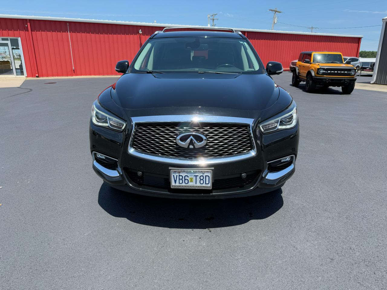 Infiniti QX60 Luxe 4D SUV AWD 2017