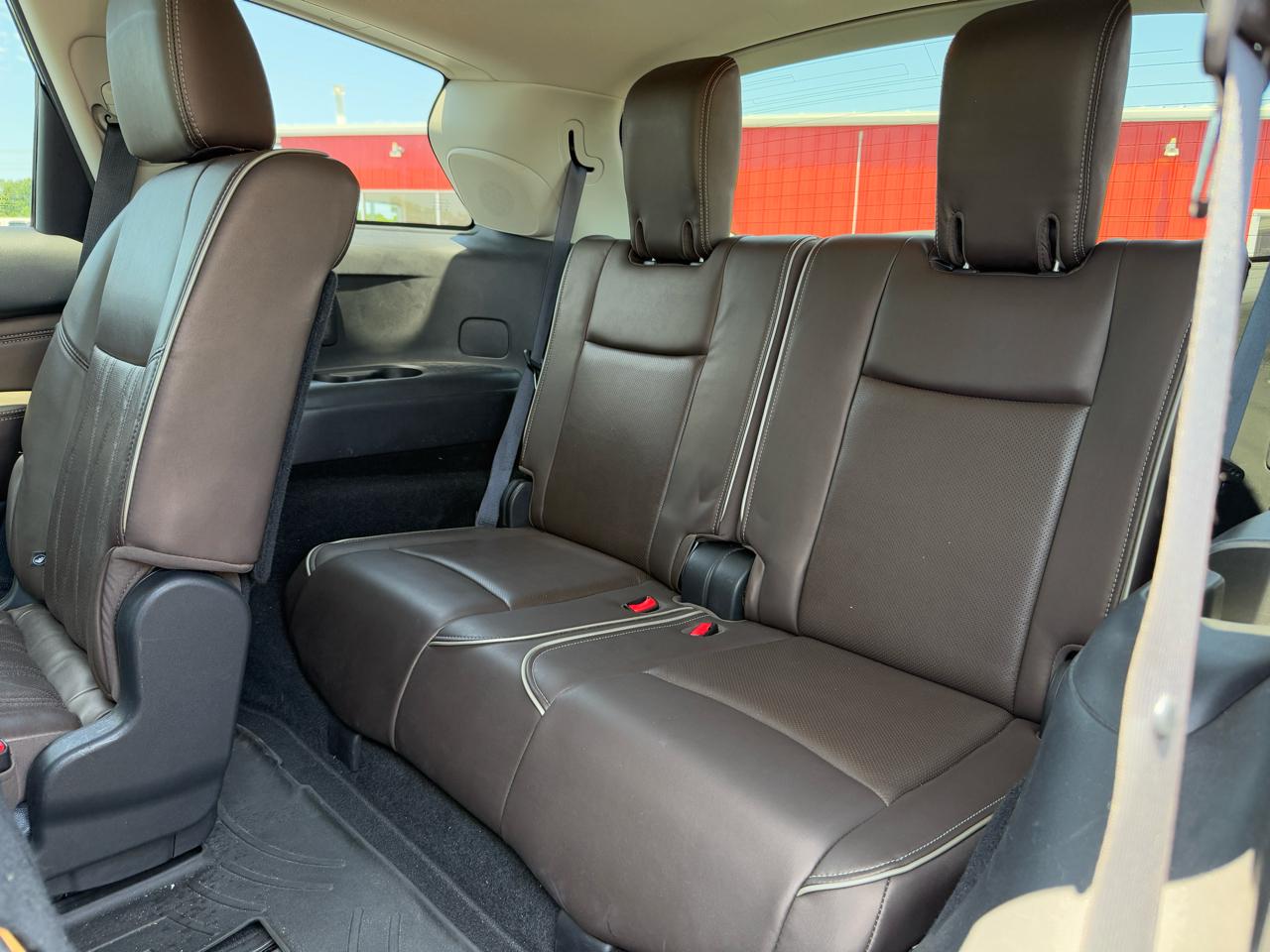 Infiniti QX60 Luxe 4D SUV AWD 2017