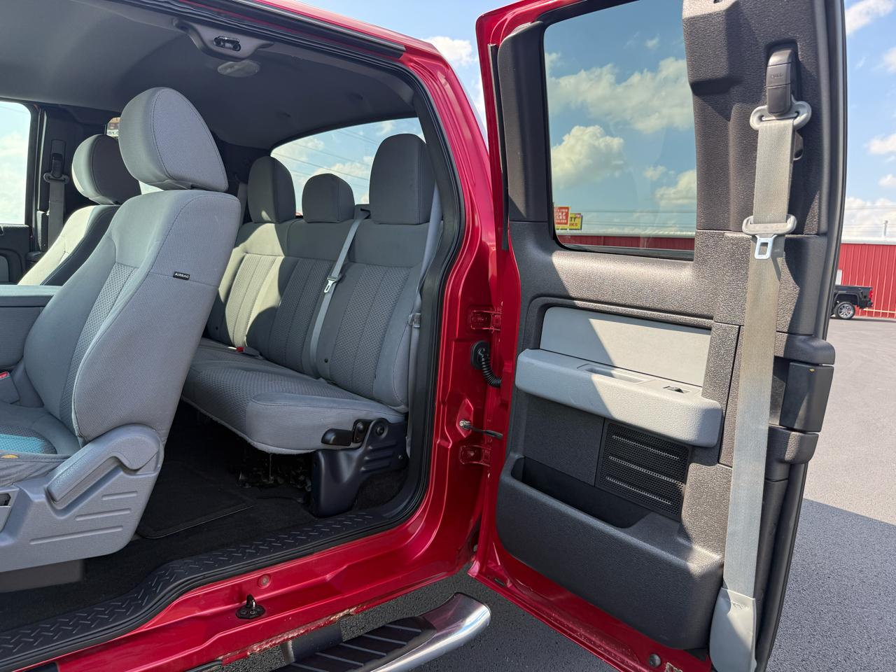 Ford F-150 FX4 SuperCab 6.5-ft. Bed 4WD 2011