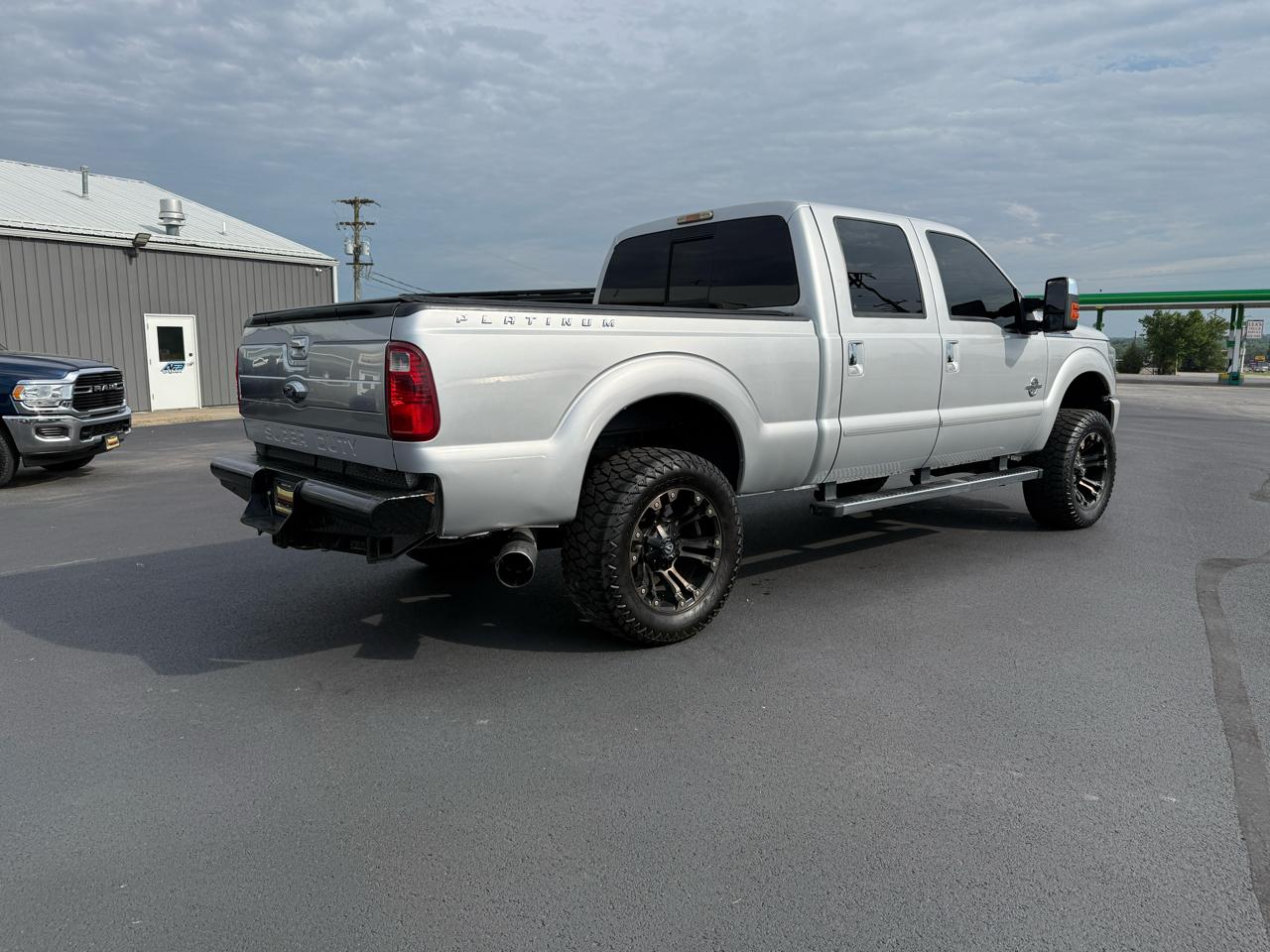 Ford F-250 SD Platinum Crew Cab 4WD 2015
