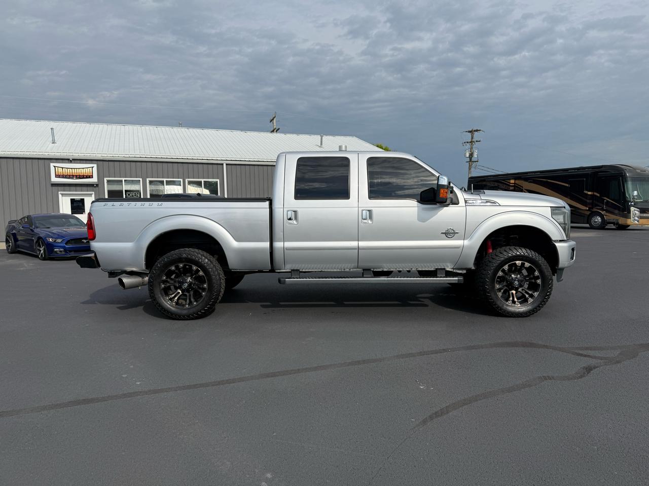 Ford F-250 SD Platinum Crew Cab 4WD 2015