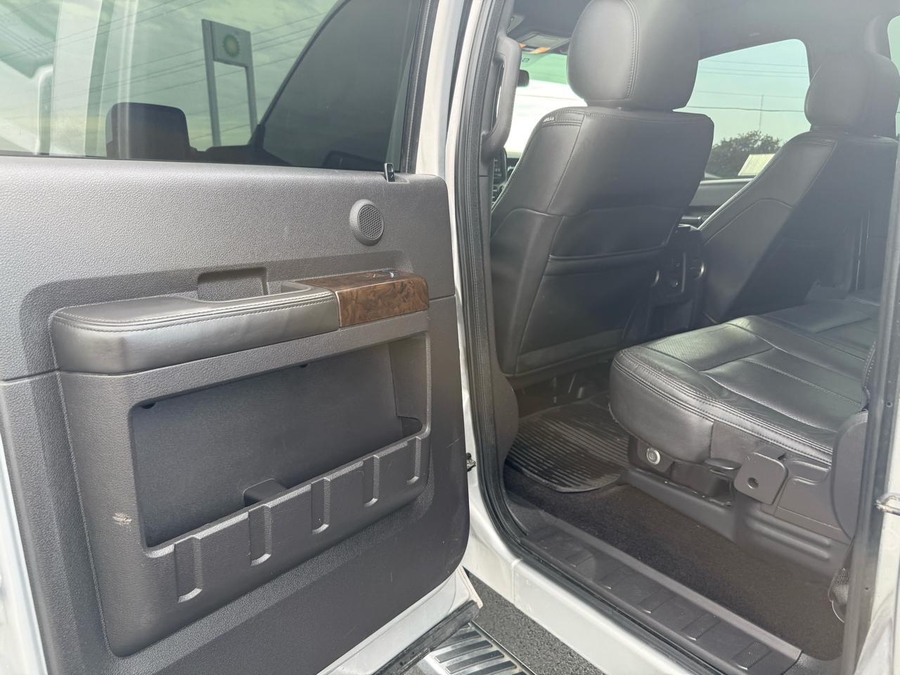 Ford F-250 SD Platinum Crew Cab 4WD 2015