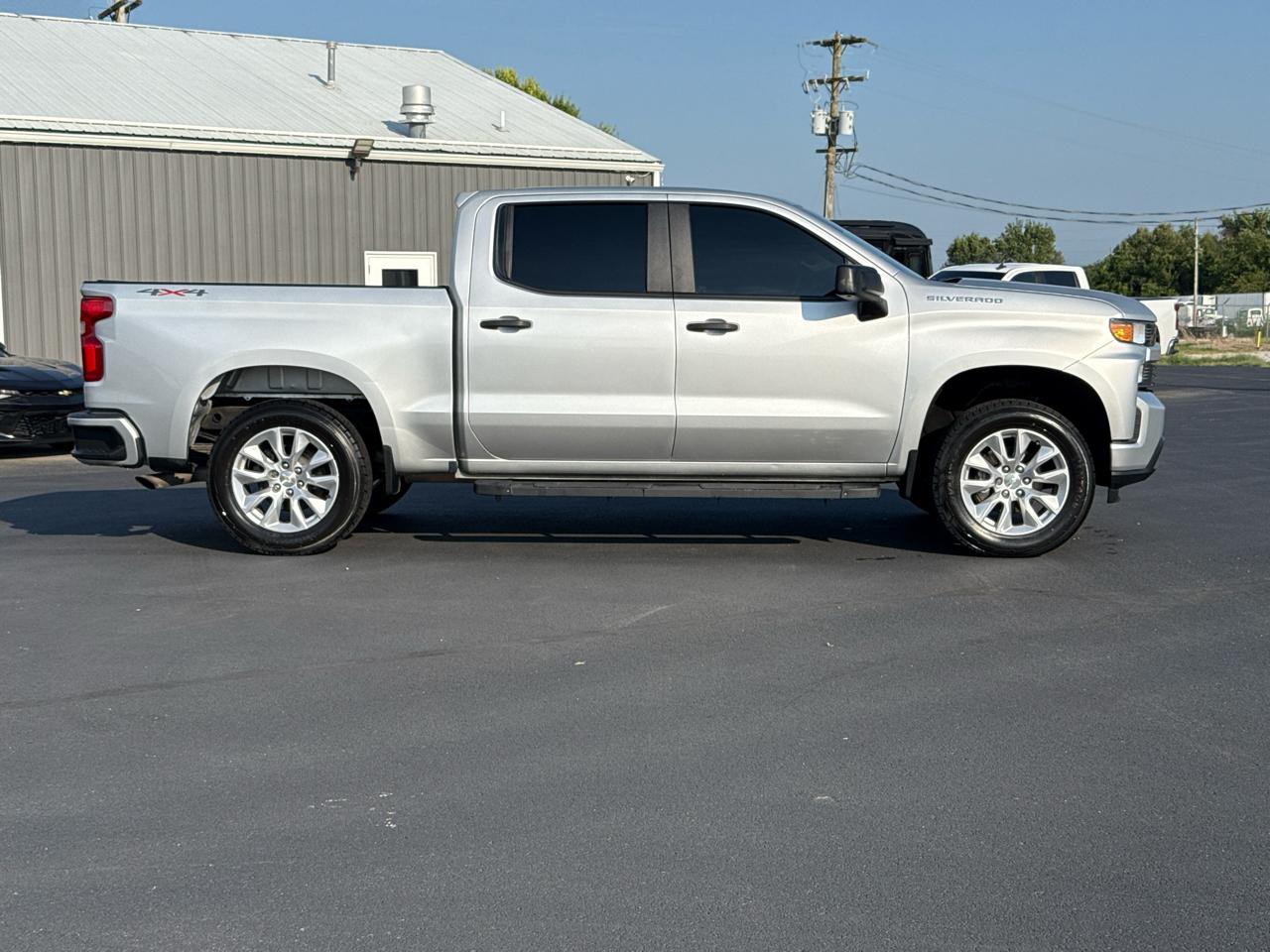 Chevrolet Silverado 1500 1LT Crew Cab 4WD 2020