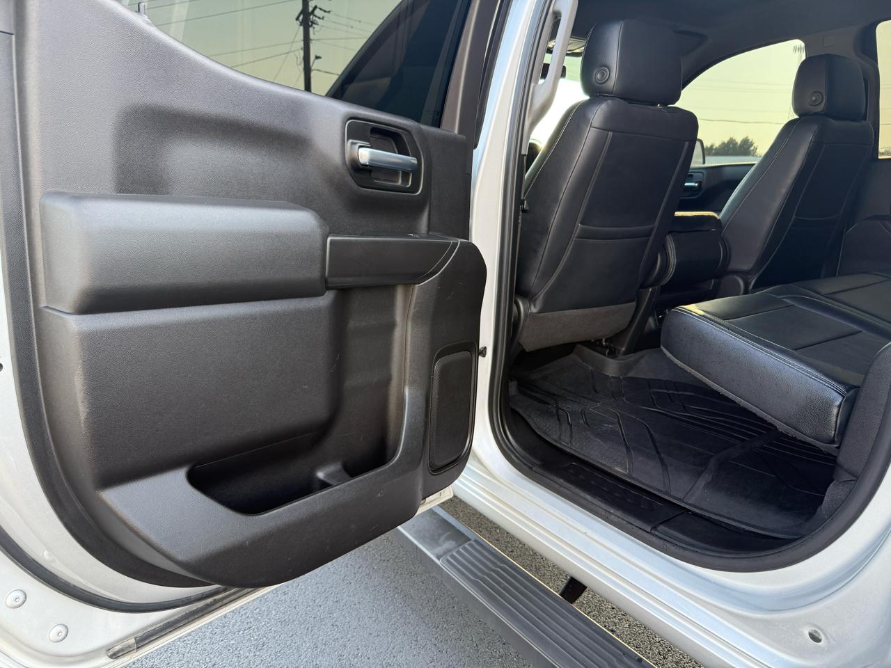 Chevrolet Silverado 1500 1LT Crew Cab 4WD 2020