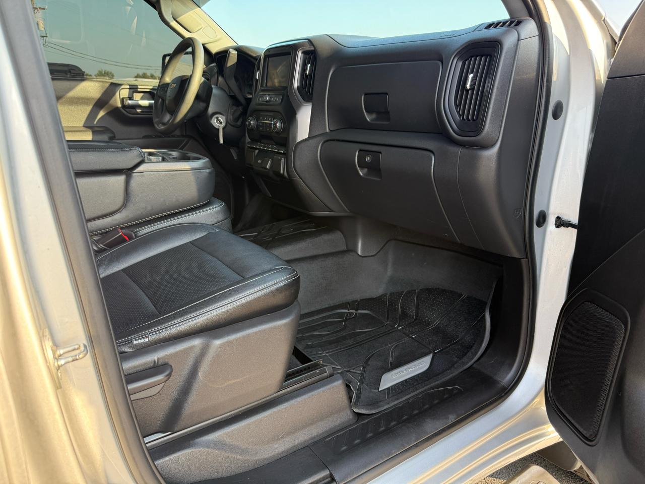 Chevrolet Silverado 1500 1LT Crew Cab 4WD 2020
