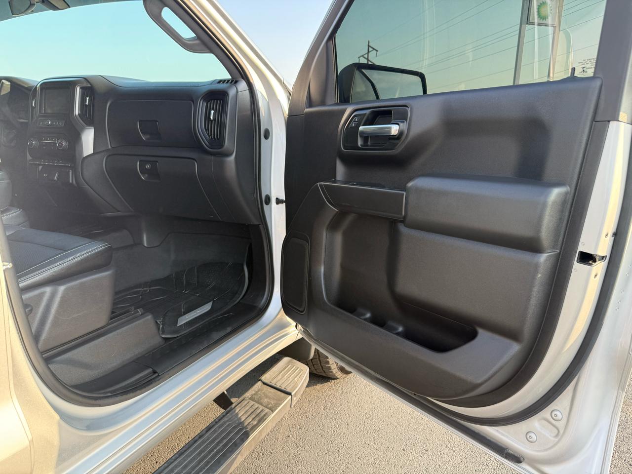 Chevrolet Silverado 1500 1LT Crew Cab 4WD 2020