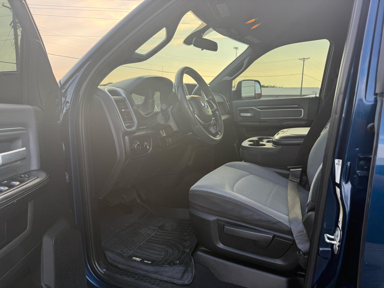 RAM 2500 4WD Crew Cab 169" Big Horn 2021