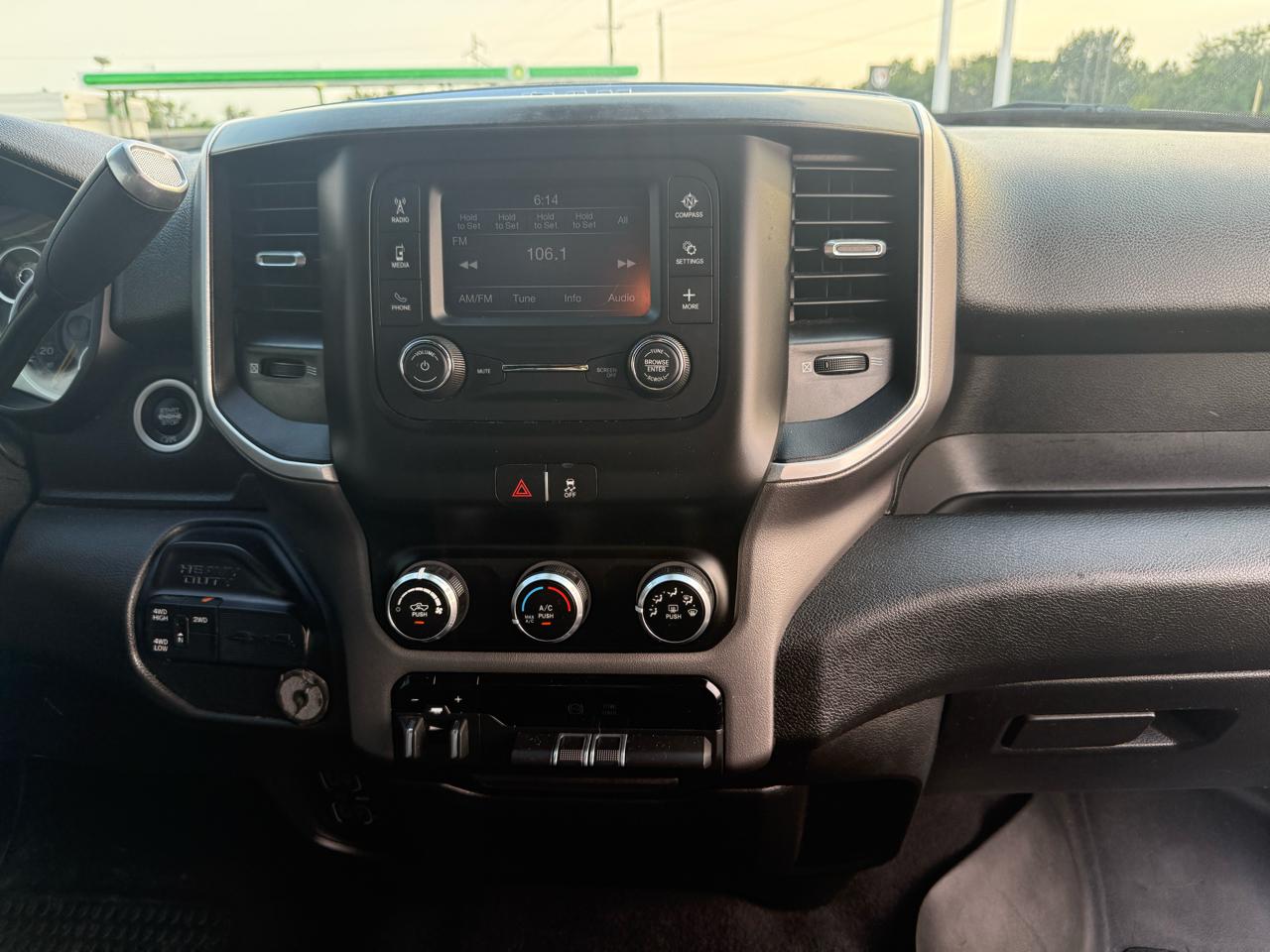 RAM 2500 4WD Crew Cab 169" Big Horn 2021