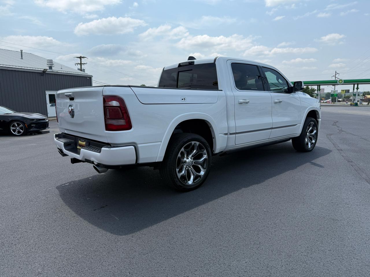 RAM 1500 Limited Crew Cab SWB 4WD 2022
