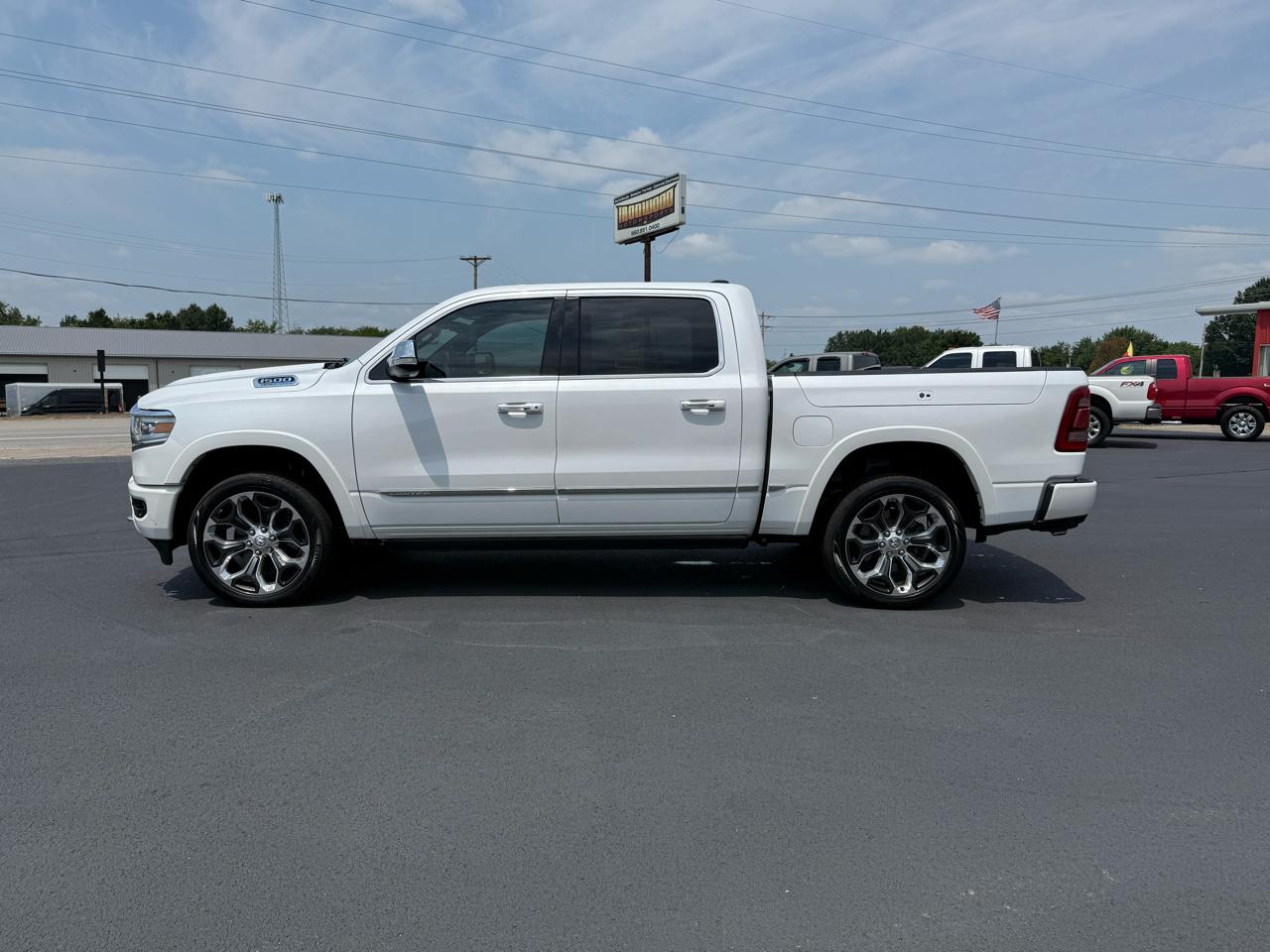 RAM 1500 Limited Crew Cab SWB 4WD 2022