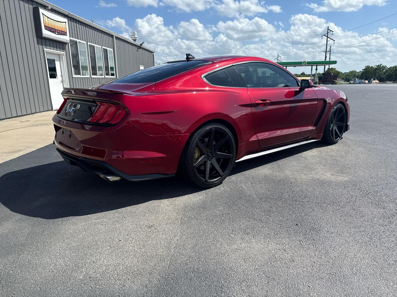 Ford Mustang GT Premium Coupe 2018