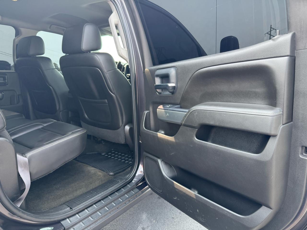 Chevrolet Silverado 3500HD LT Crew Cab 4WD 2015