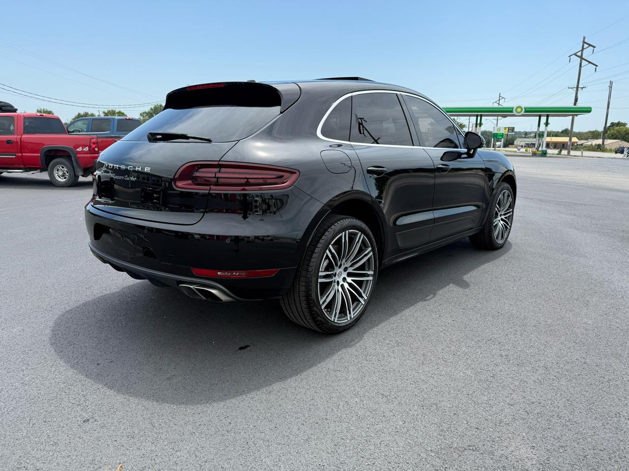 Porsche Macan Turbo 2017