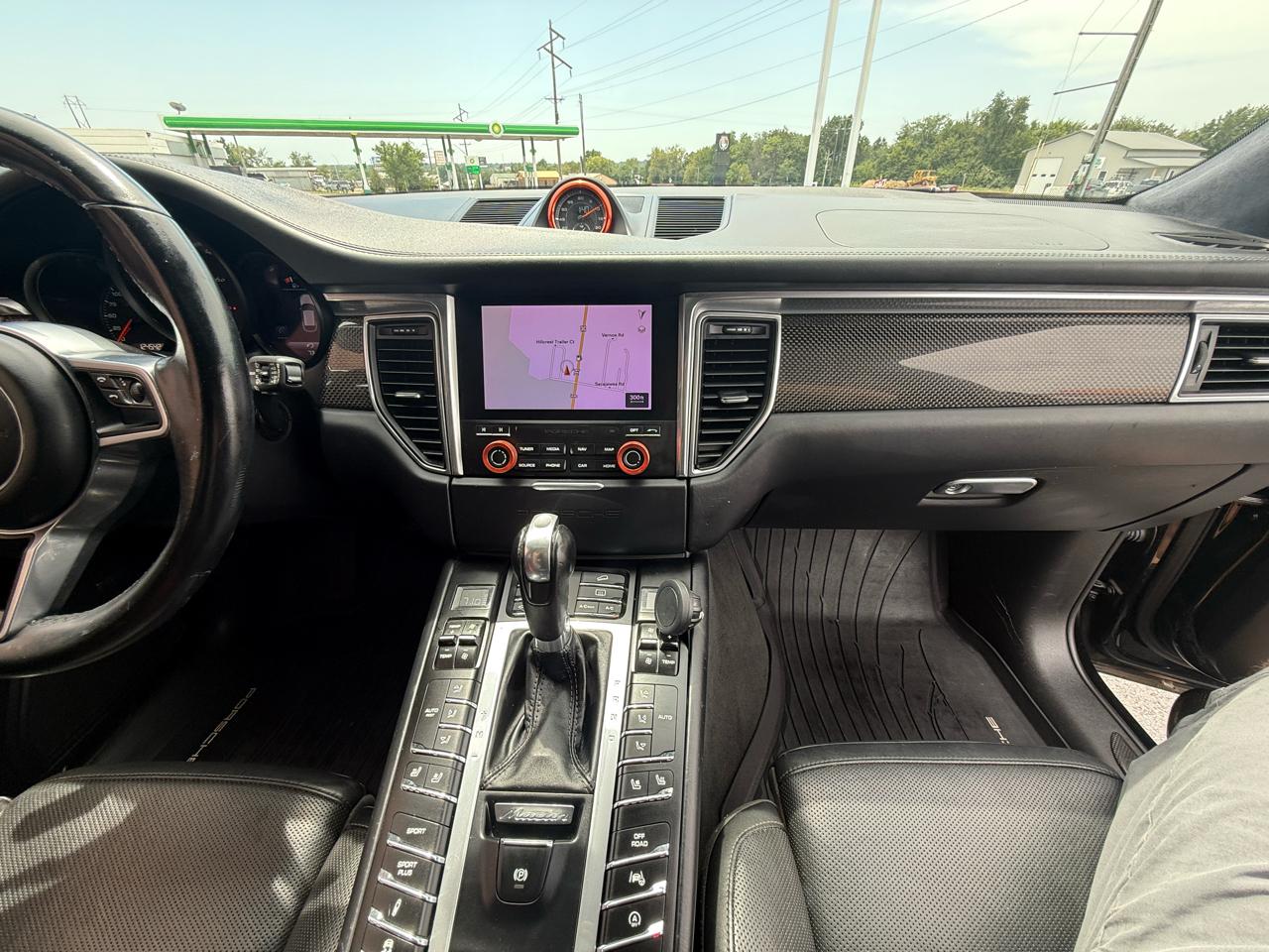 Porsche Macan Turbo 2017