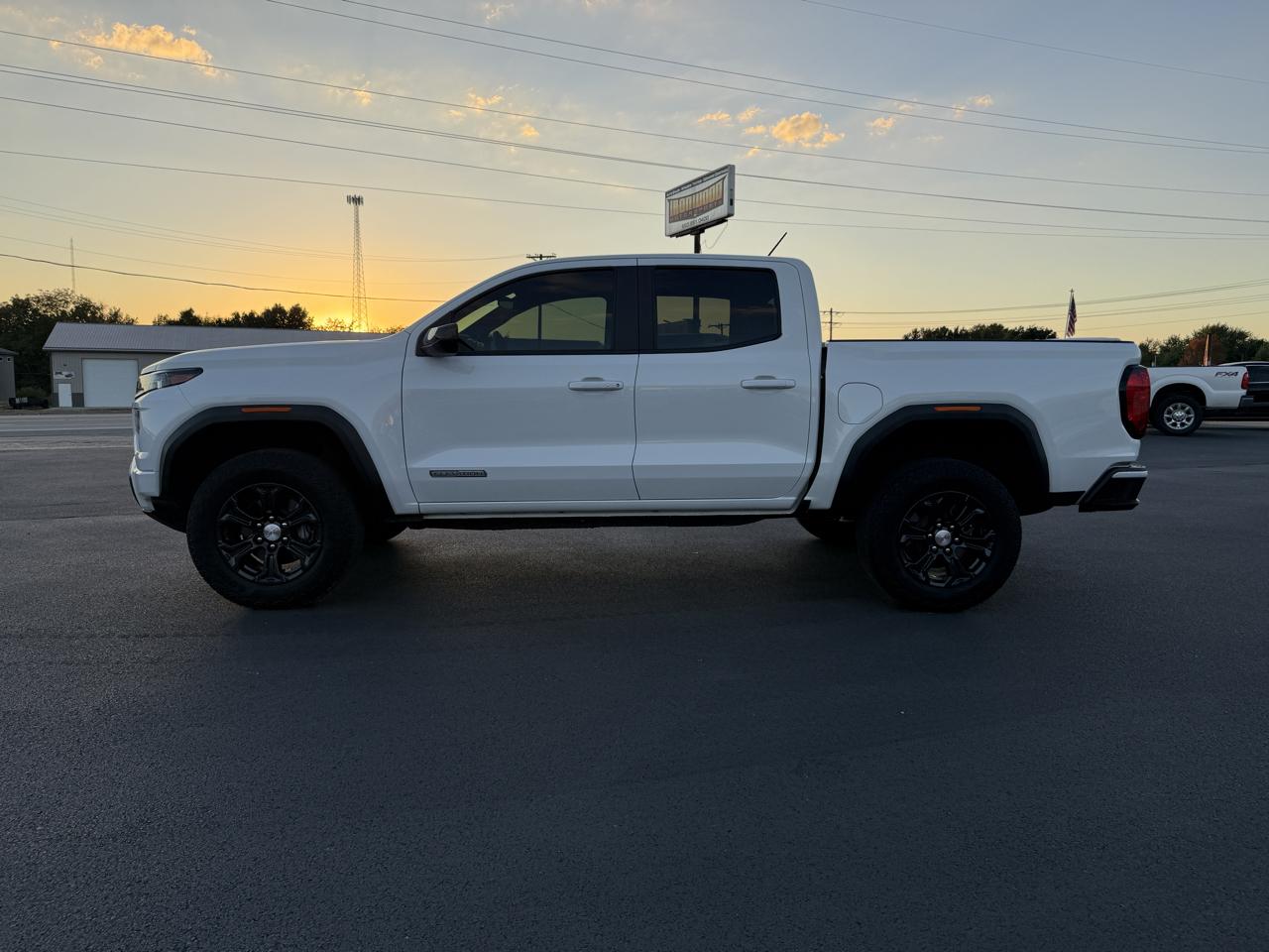 GMC Canyon Elevation Crew Cab 2WD 2024