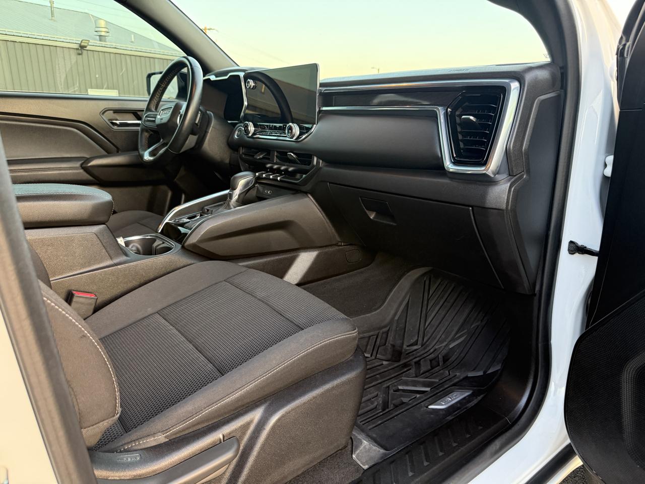 GMC Canyon Elevation Crew Cab 2WD 2024