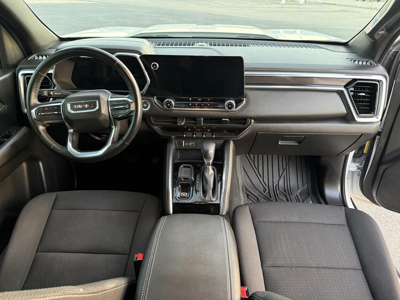 GMC Canyon Elevation Crew Cab 2WD 2024