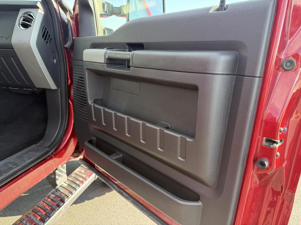 Ford F-350 SD Lariat Crew Cab Long Bed 4WD 2016
