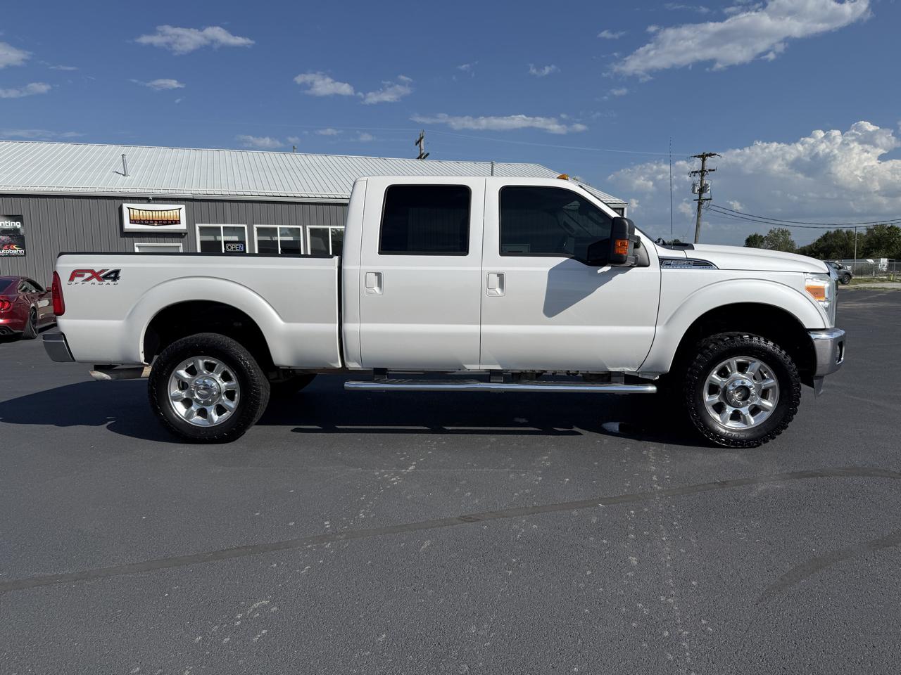 Ford F-350 SD Lariat Crew Cab 4WD 2013