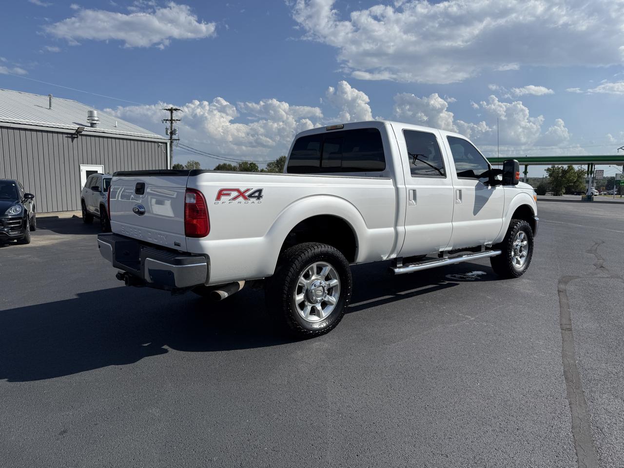 Ford F-350 SD Lariat Crew Cab 4WD 2013