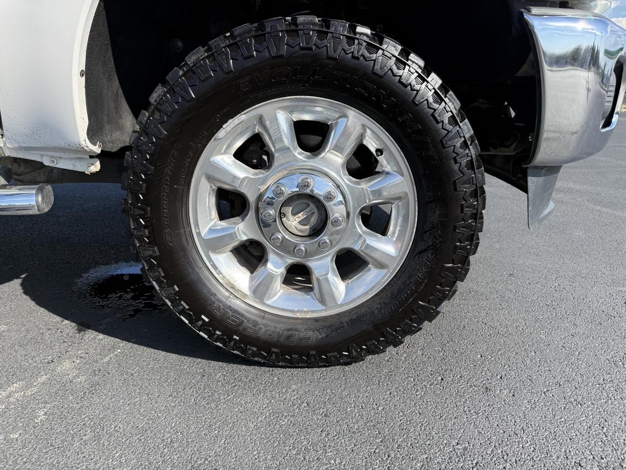 Ford F-350 SD Lariat Crew Cab 4WD 2013
