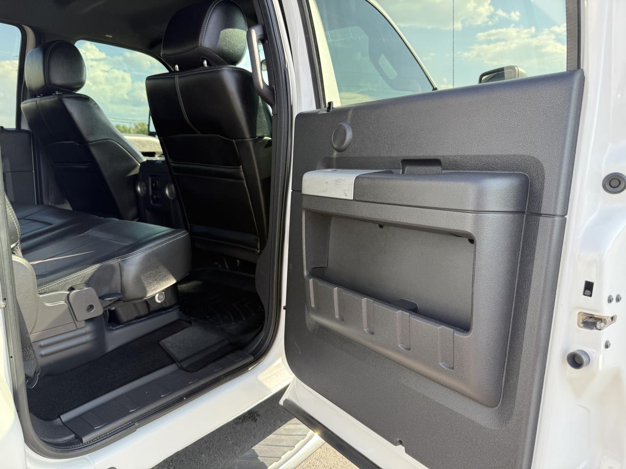 Ford F-350 SD Lariat Crew Cab 4WD 2013