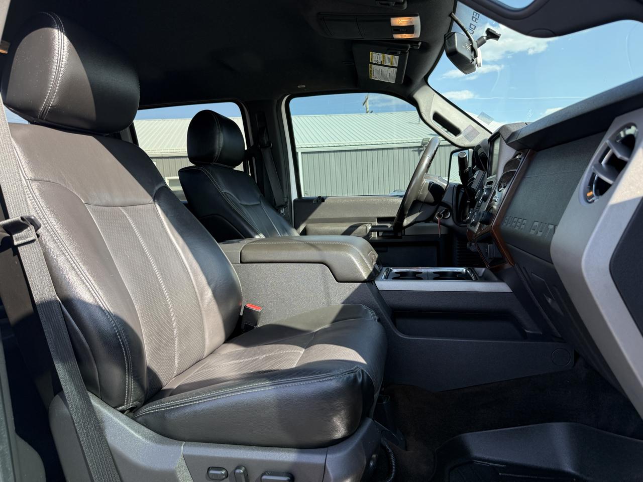Ford F-350 SD Lariat Crew Cab 4WD 2013