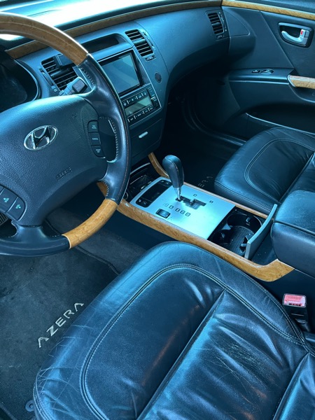 Hyundai Azera SE 2006