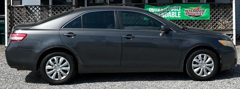 Toyota Camry SE 6-Spd MT 2010