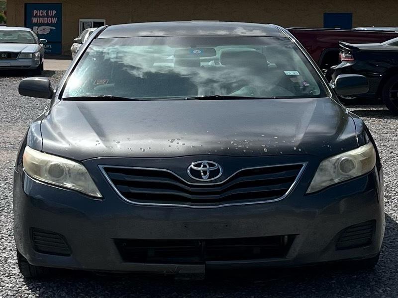 Toyota Camry SE 6-Spd MT 2010