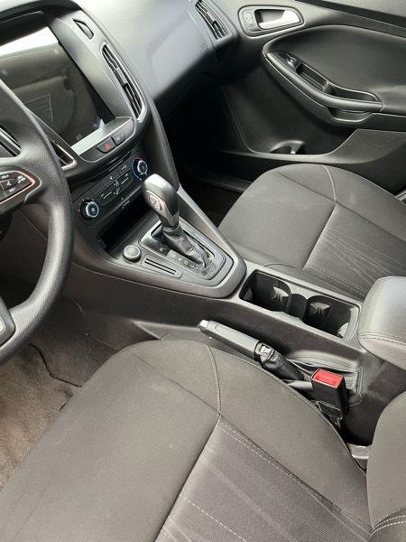 Ford Focus SE Sedan 2015