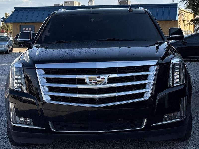 Cadillac Escalade Premium 2WD 2018