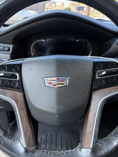 Cadillac Escalade Premium 2WD 2018