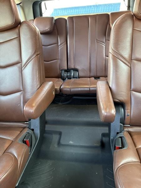 Cadillac Escalade Premium 2WD 2018