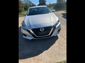 2020 Nissan Altima 